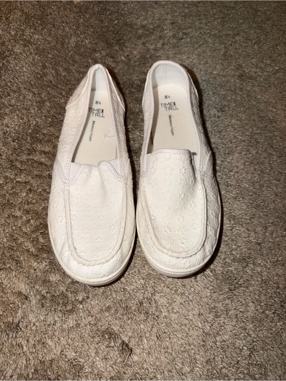 Time and Tru White Floral Slip-On Loafers